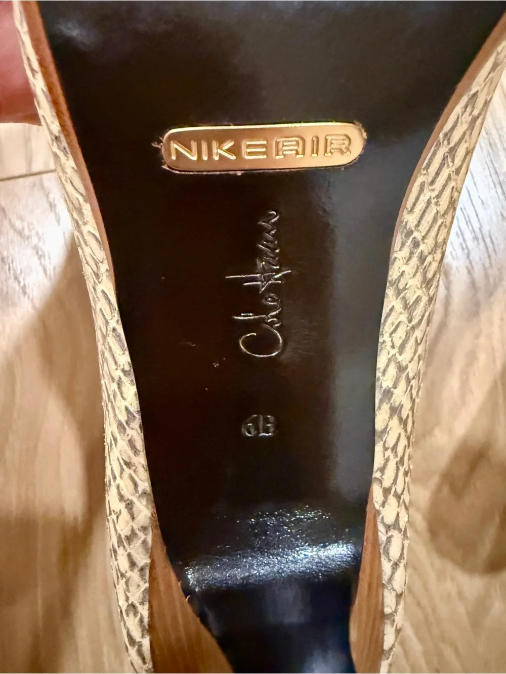 Cole Haan Snakeskin Heels (Nike Air) size 6